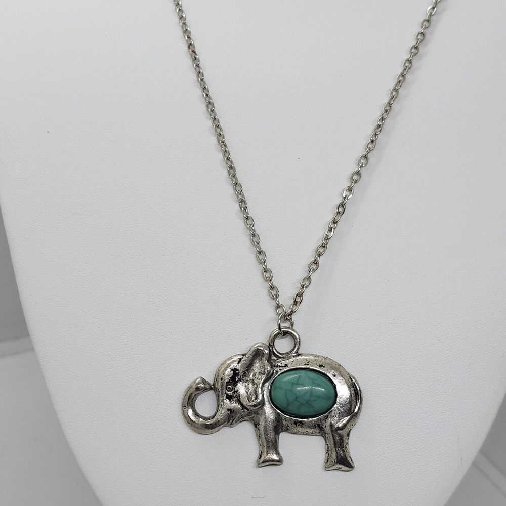 Faux Turquoise Silver Tone‎ Elephant Necklace